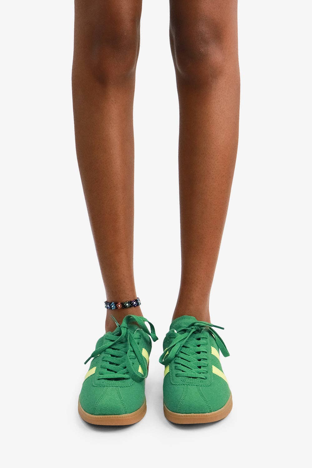 Lemonade Shoes - Wholesale Lifestyle Sneakers - Women's - HUCKLE -Tennis Sneaker w/ Contrast Striping, in Bold Colors6