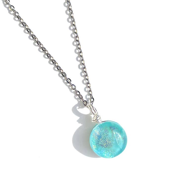 Flame Work Designs - Glass Jewelry – wholesale Pendant/charm necklace – Round Dichroic Glass Pendant - Light Blue
