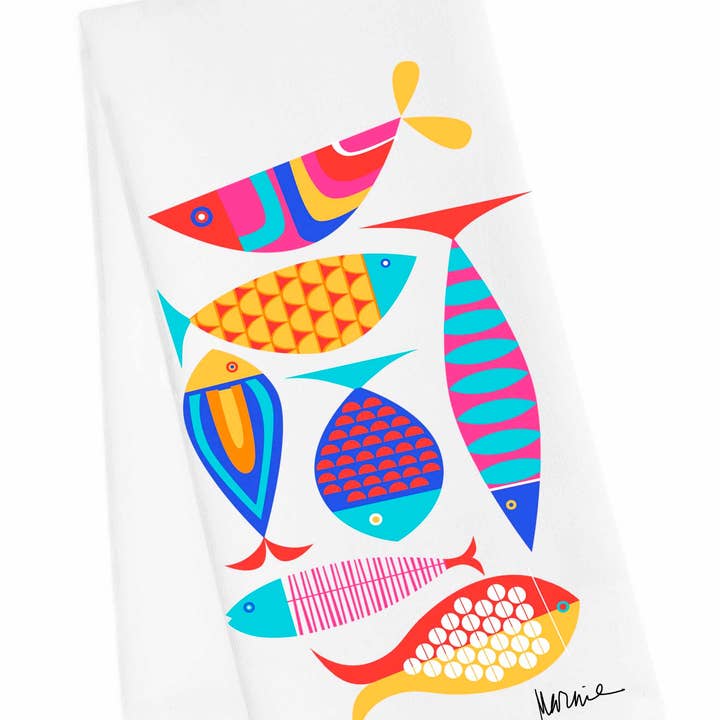 Torchon à motif de poissons pour la vente par M Design Studio Gifts
