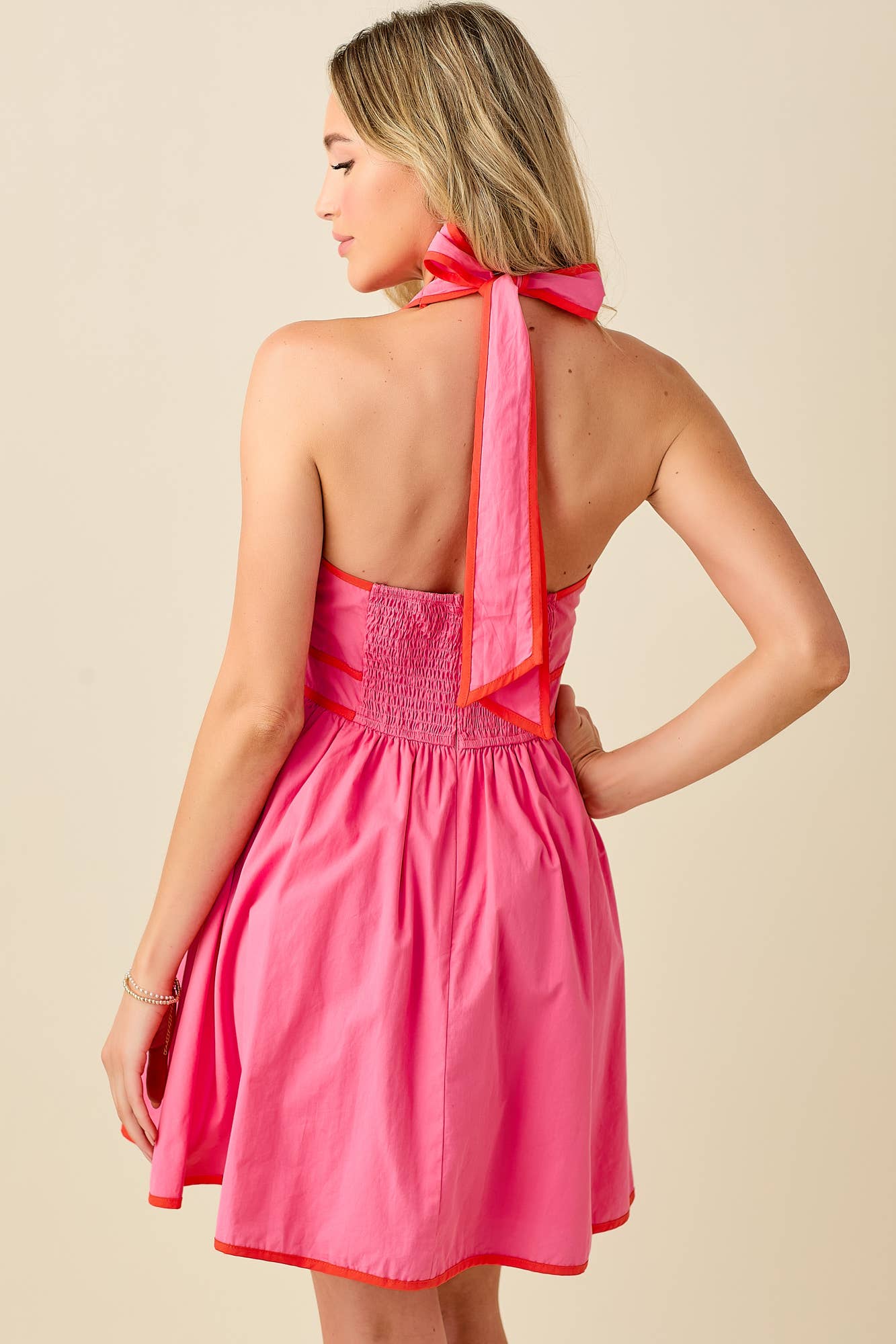BABY PINK – wholesale Dress – Women's – Halter neck backless mini dress with contrast binding9