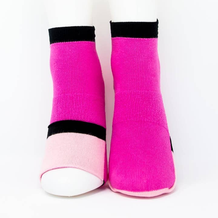 Calcetines de yoga antideslizantes para adultos - Rosa para venta al por mayor de Peekaboo Socks
