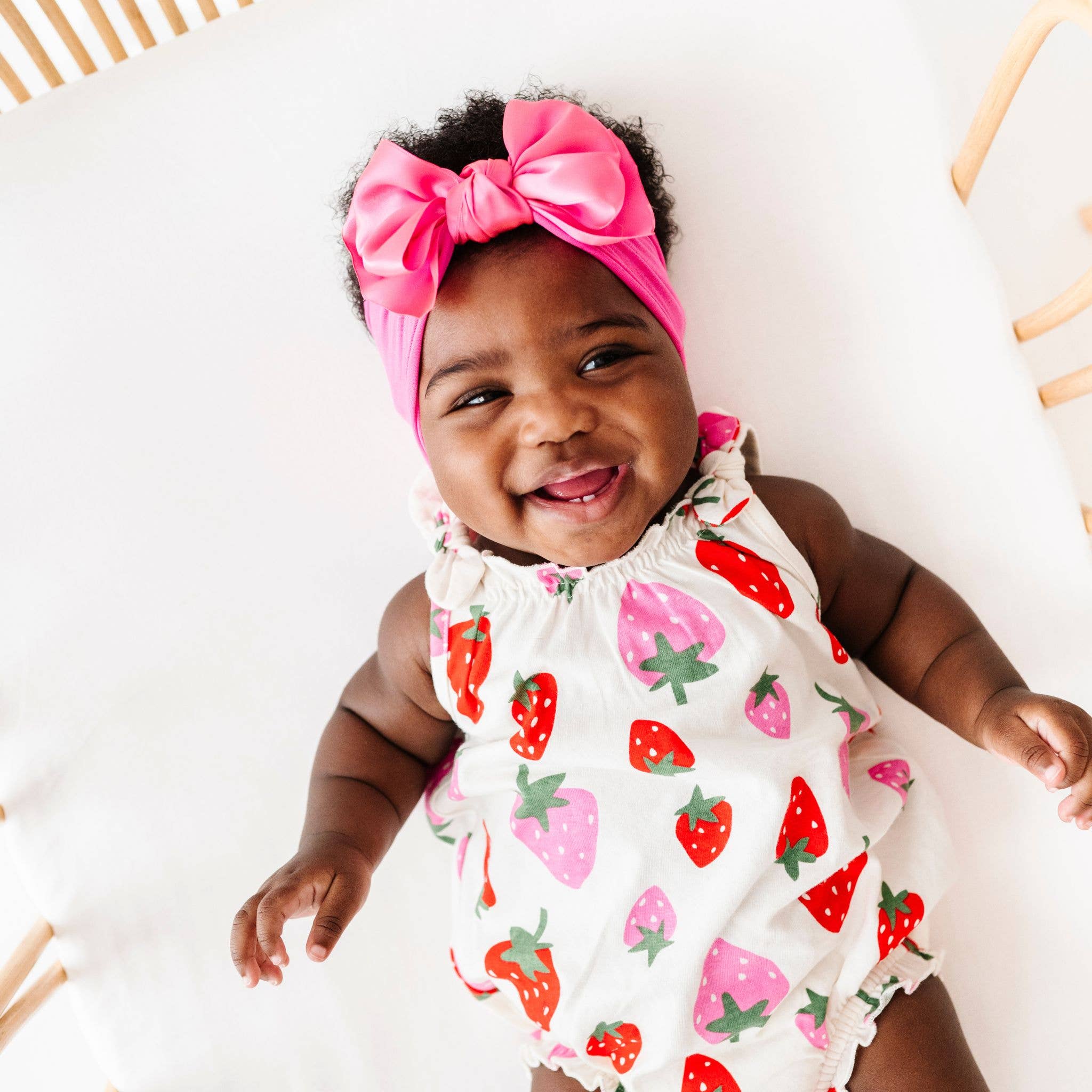 Baby Bling Bows - Vente Nœud pour cheveux – bébé - Bandeau Baby Bling® Satin FAB® en nylon doux avec nœud en satin21