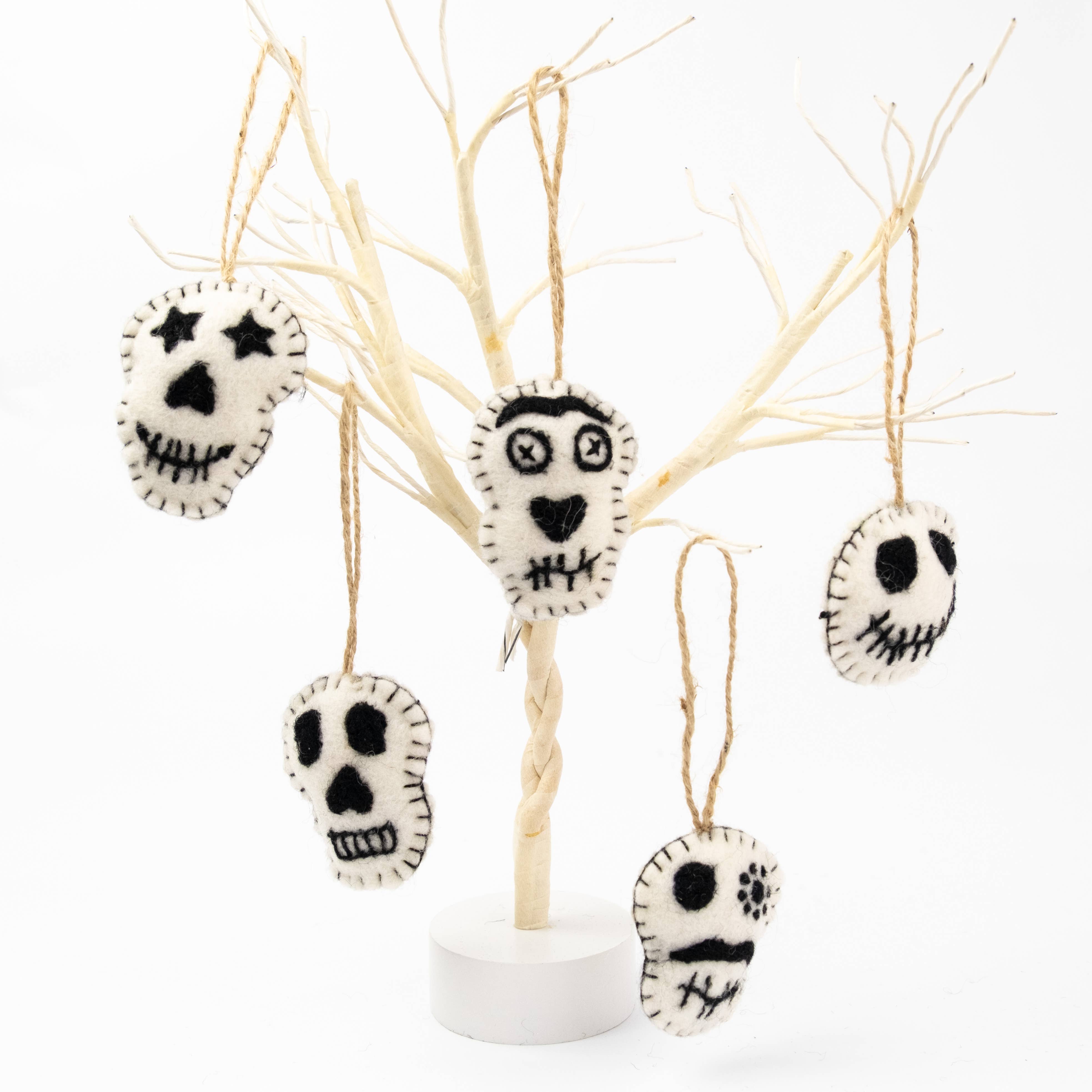 The Winding Road - Vendita all'ingrosso Decorazione - Ornamento - Decorazioni di Halloween - Teschi in feltro - NUOVO!0