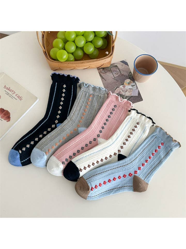 Rufia - Retro Blomsterkant Crew Sokker for engroshandel hos Funkyrel® Atzbranding Limited