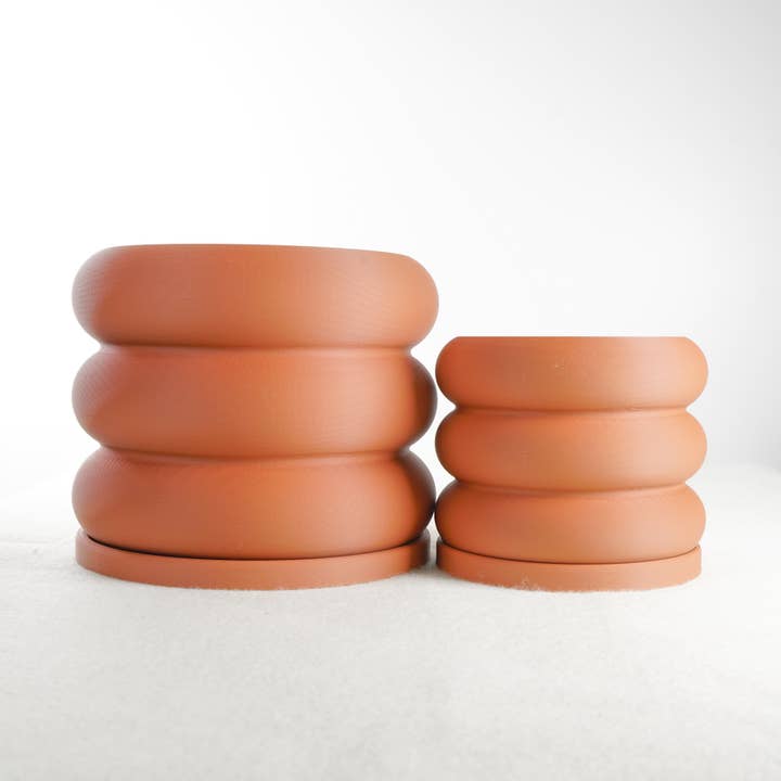 Rosebud Homegoods - Wholesale Plant pot - Bubble Plant Pot with Drainage and Drip Tray1