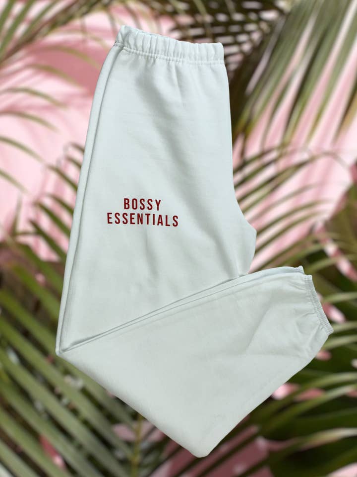White Bossy Essentials High Waisted Sweatpants for engroshandel hos Bossy Essentials