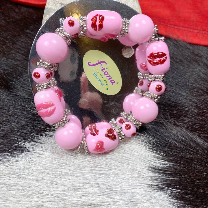 Fiona Accessories - Vente Bracelet de perles - Bracelets coeur Saint-Valentin 36 pièces avec affichage coeur rouge7