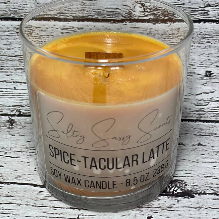Spice-tacular Latte - Bougie à la cire de soja pour la vente par Sultry Sassy Scents