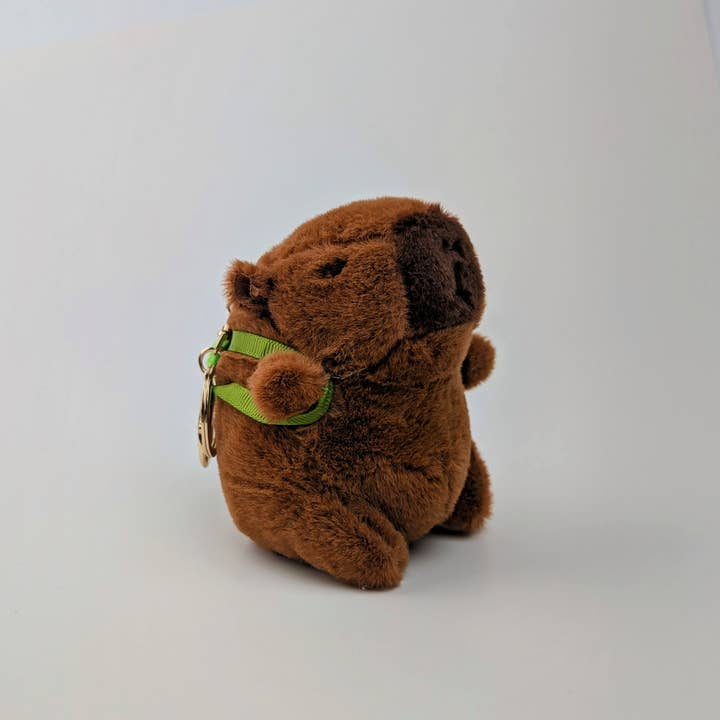 iconic mi – wholesale Keychain – Women's – Bag Charm Capybara Plush Keychain with Turtle Backpack 1