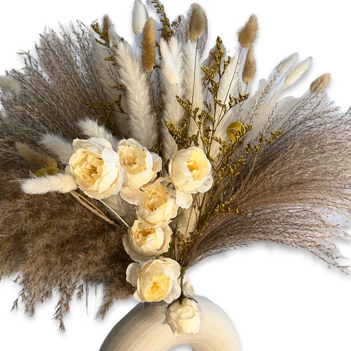 Lu home - Wholesale Dried/Pressed Flowers - Lu home Bundle - Faux Rose Floral Arrangement w/ Vase5