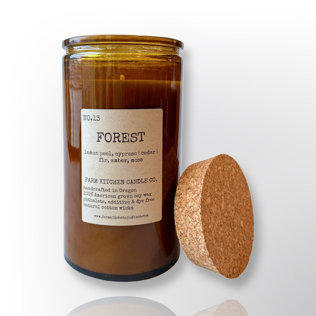 Farm Kitchen Candle Co. - Venta al por mayor Velas en tarros - Vela Forest Soy | Amber Apothecary | Grande, 14.5 onzas1