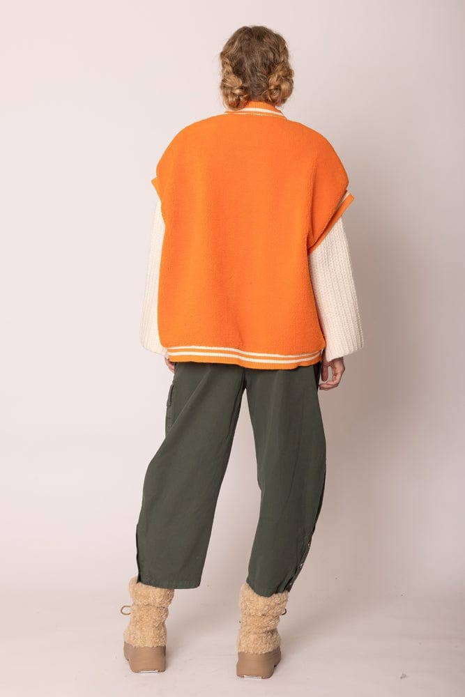 MiMi Wholesale - Wholesale Outerwear Vest - Women's - QCV420019 College Colors Sherpa Varsity Vest5