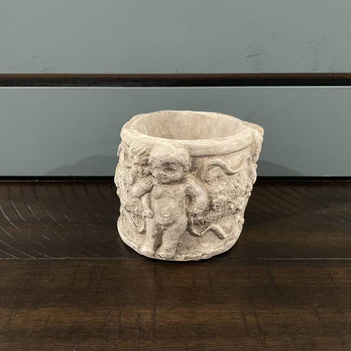 Masterpiece Studio - Wholesale Plant Pot - Small Cherub Pot (MS19)1