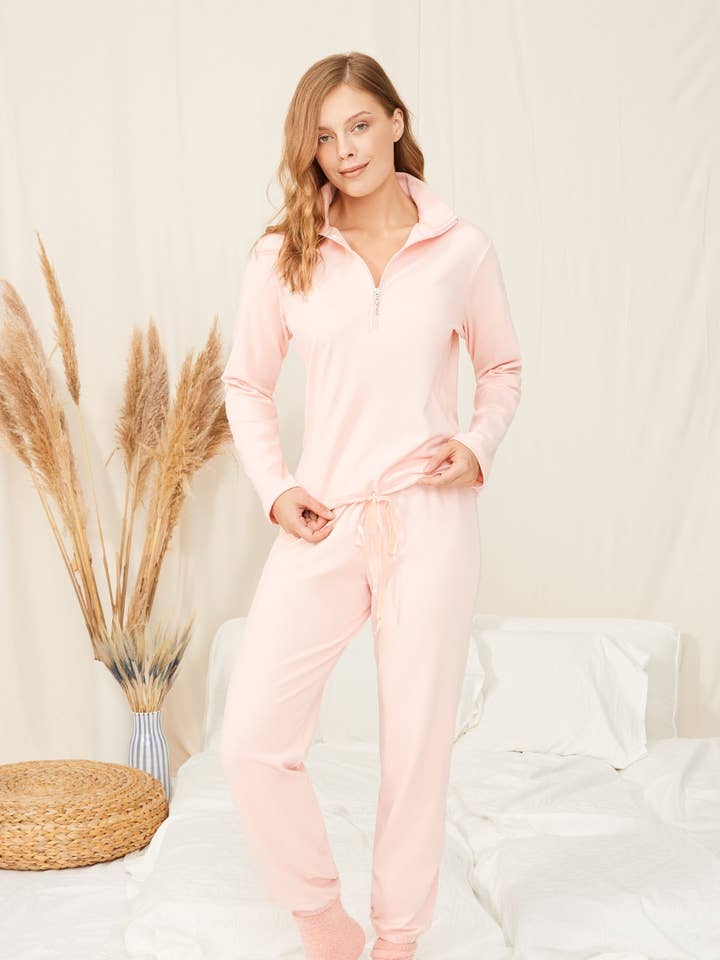 ULTRASOFT PINK LOUNGEWEAR PYJAMA SET for wholesale by ENNA MODA