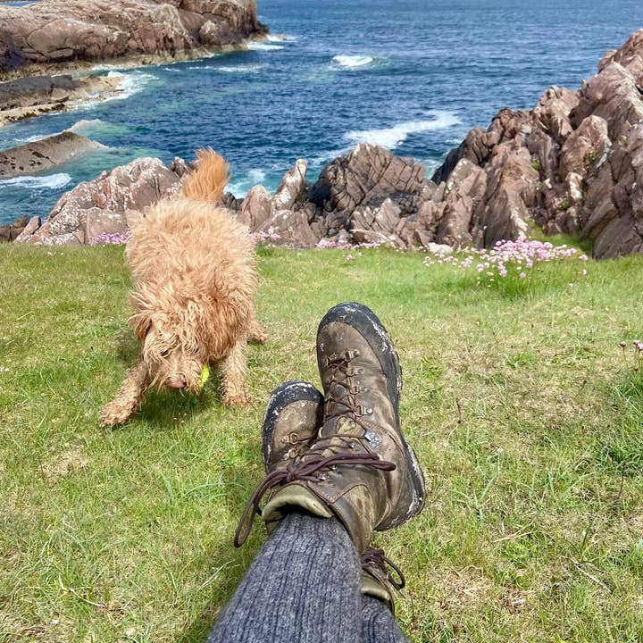 Samantha Holmes Alpaca Clothing and Gifts – Großhandel Socken – Damen – Damen Super Lange Alpaka Grobstrick-Rippensocken UK 4-8 US 6-5-101