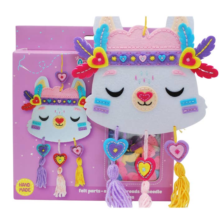 APLI Krapli — Väggflagga: Lama — Ålder 6+ för wholesale av Fainotoys