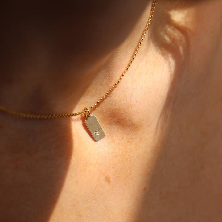 Token Jewelry - Wholesale Pendant/Charm Necklace - Mini Tag Necklace with Heart