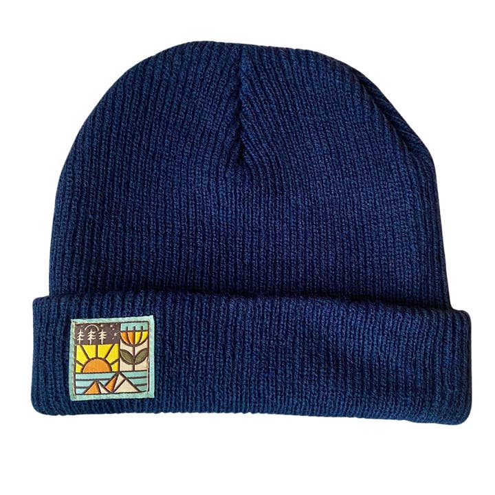 Gorro de punto azul marino con parche tejido al sol para mujer para venta al por mayor de Spruce Seed