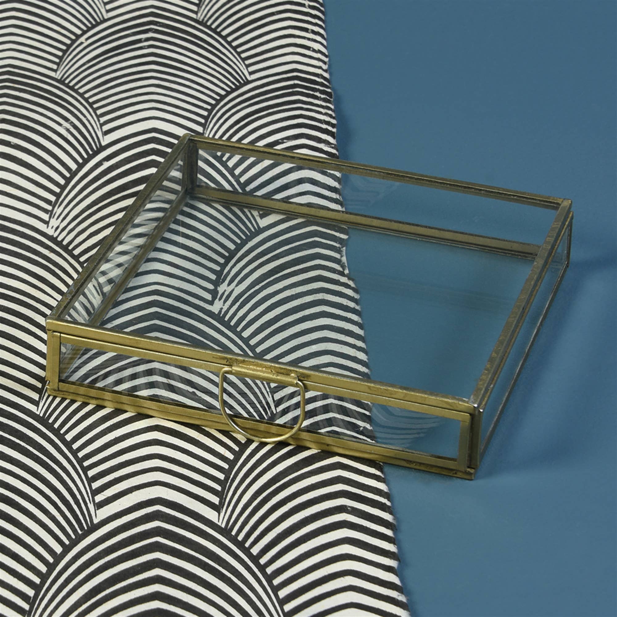 HomArt - Venta al por mayor Joyero/organizador de joyas - Caja cuadrada plana Monroe pequeña de latón2