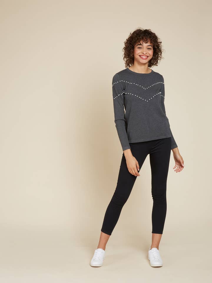 PEARLS - Pullover mit V-Ausschnitt für den Großhandel von Andy & Lucy