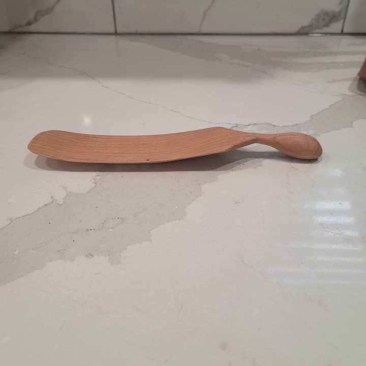 Roots to Branches Inc. - Wholesale Spatula/Turner - Wooden Spurtle3