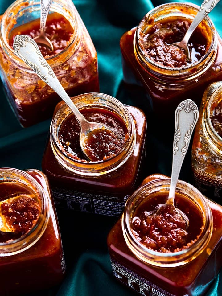 Pick & Mix 3-Jar Tote Bundle – Oh Hot Jam & Mango No.5 in Jambassador Tote Bag for wholesale by Delilah's Deli