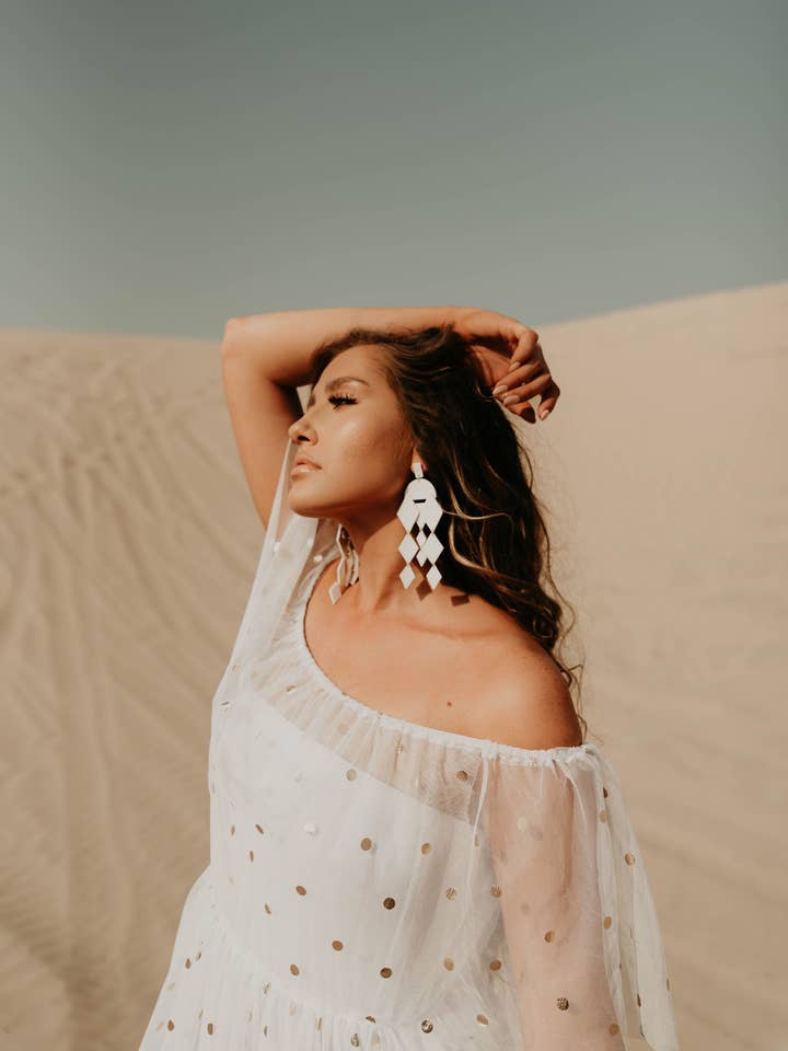 Kalahari in Salt + Pepper for wholesale by Corvega Clay Goods