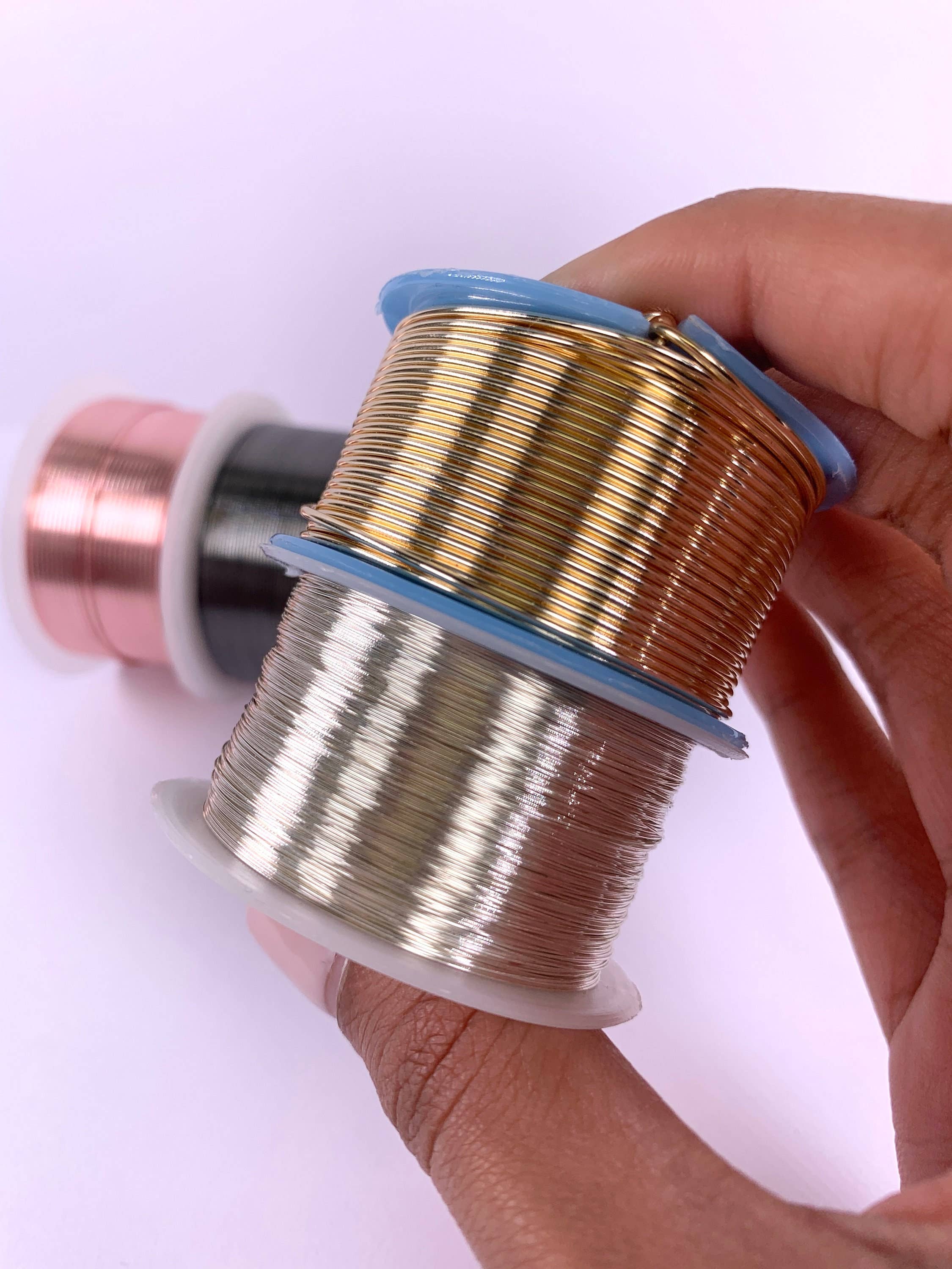 The Bead Bazaar - Vente Matériels de bricolage - Fil plaqué or pour la fabrication de bijoux, Fourniture de fil d'or non ternissant, Fil non ternissant, Fil de calibre 14, Fil d'or épais, Emballage de fil d'or, Bijoux6