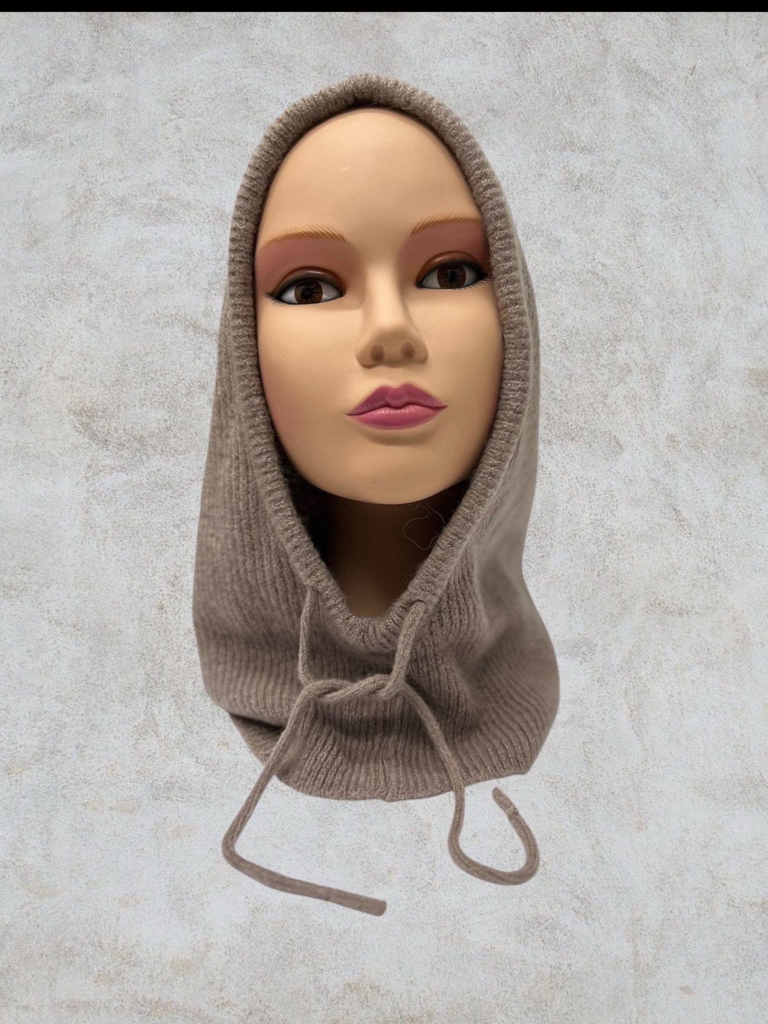 NAÏS PARIS – Großhandel Sturmhaube – Damen – Kapuze mit Kordelzug aus Alpaka und Wolle15