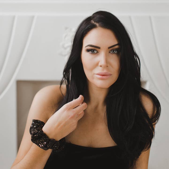 Zenchies - Wholesale Scrunchie - Women's - Gold Dust3