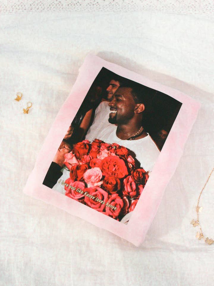 128 per la vendita all'ingrosso da parte di 3:15 The Label LLC