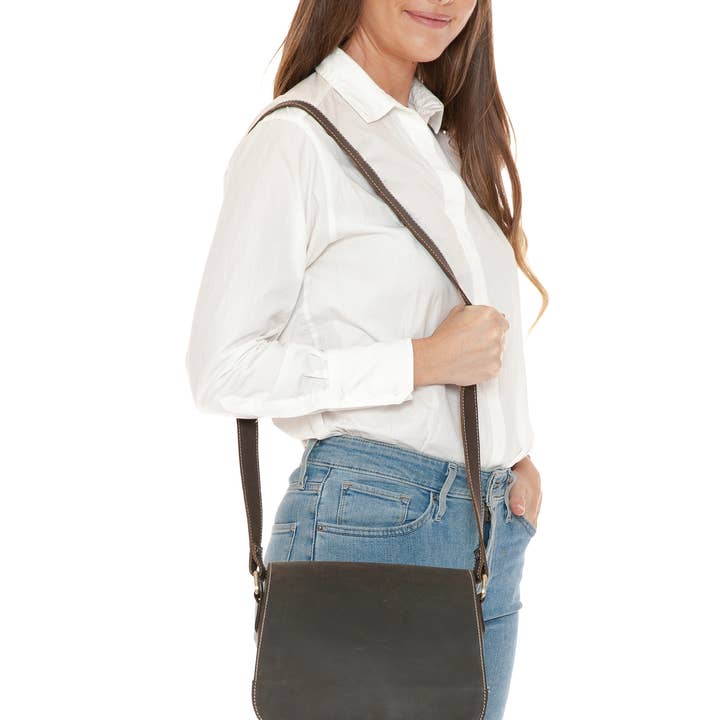 Leather Impressions Inc - Wholesale Crossbody Bag - Women's - Hunter Leather Flap Over Saddle Bag7
