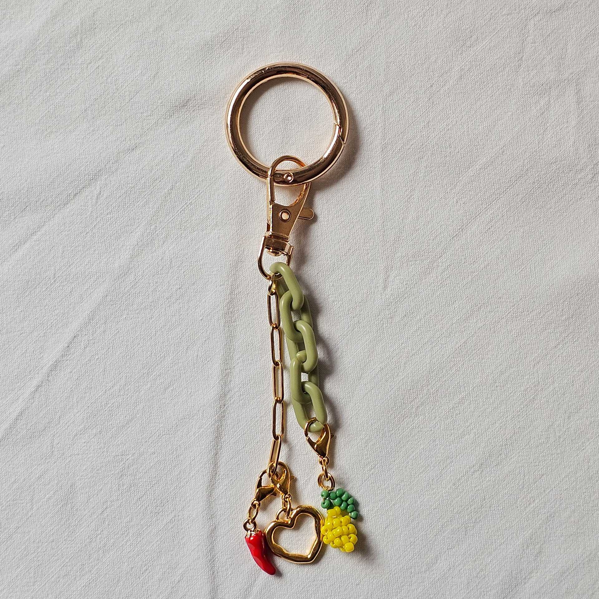 MKS America - Wholesale Keychain - Women's - Bohemia Acrylic link & Beads Chain Bag Charm Keychain13