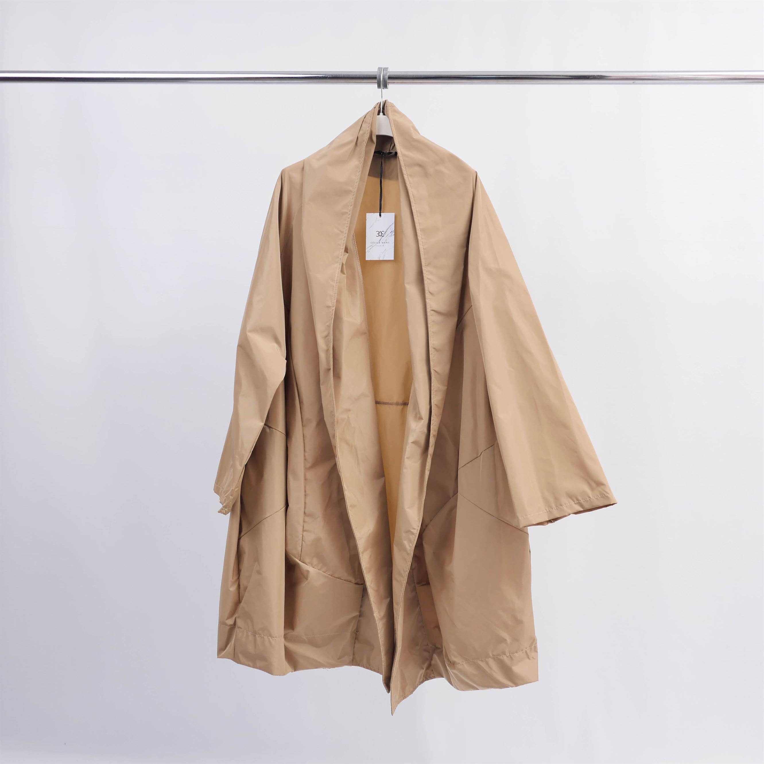 Cecile Wang - Wholesale Raincoat - Women's - Waterproof HM729612
