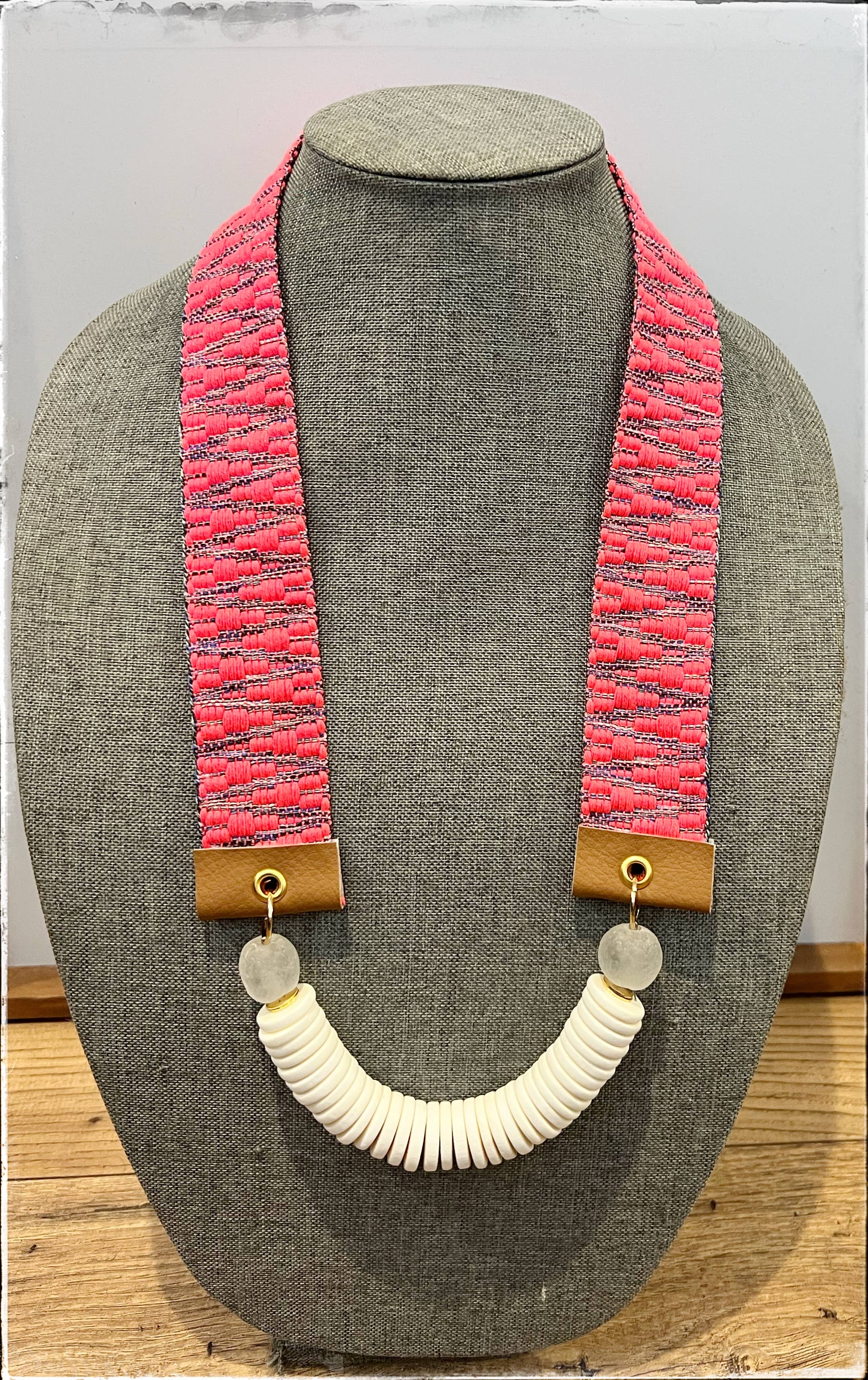 GentrybyJenna - Wholesale Beaded/Pearl Necklace - Pink Jacquard Fabric Strap Necklace- Coconut & Glass Bead2