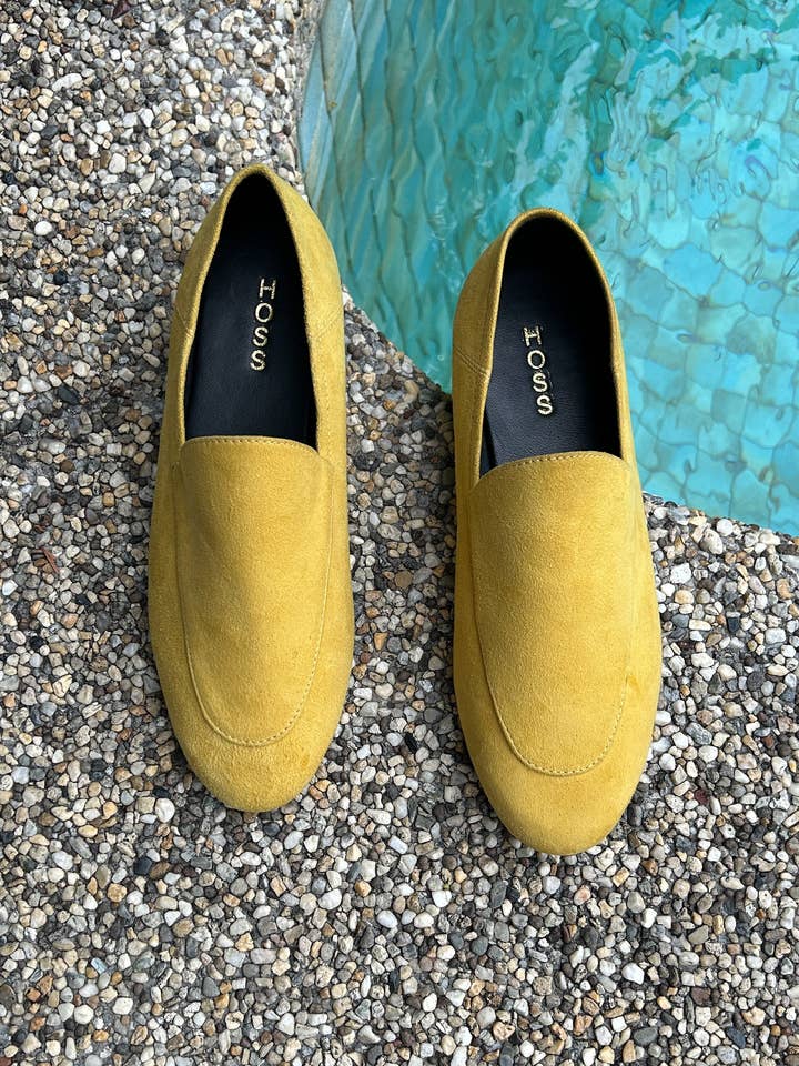 Mocassin en daim HOSS - Moutarde pour la vente par HOSS