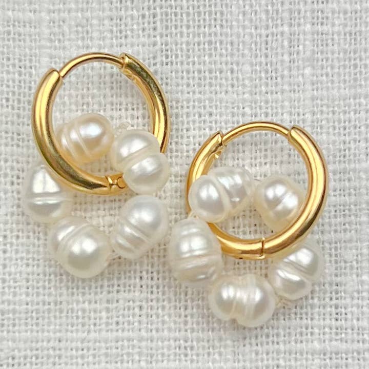 Los clásicos aros de perlas para venta al por mayor de UNWIND Jewelry