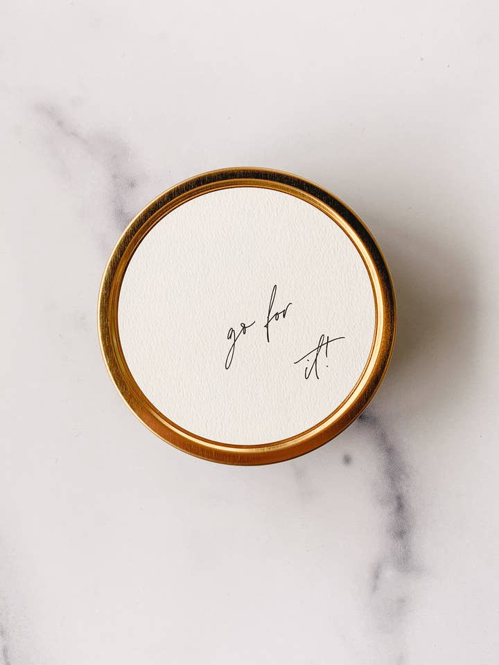 „Ga ervoor!” Soy Travel Kaarsen voor wholesale door Simply Curated