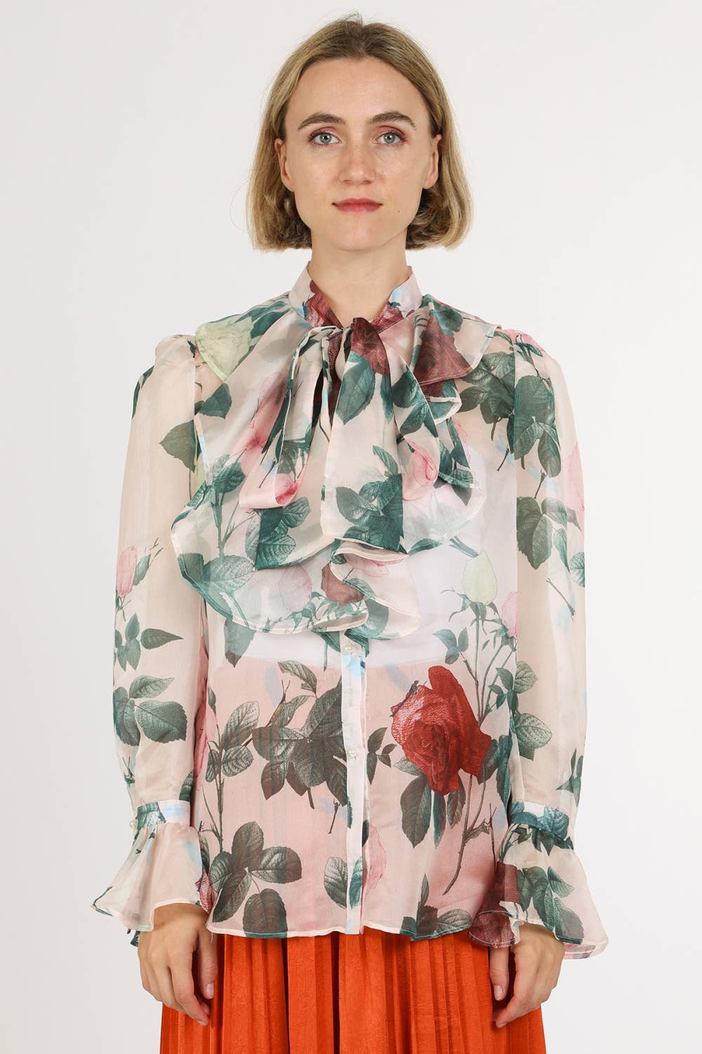 BLUMIG Bluse aus Chiffon mit Blumenmuster und Hals-Schleife PM2106 für den Großhandel auf Faire2