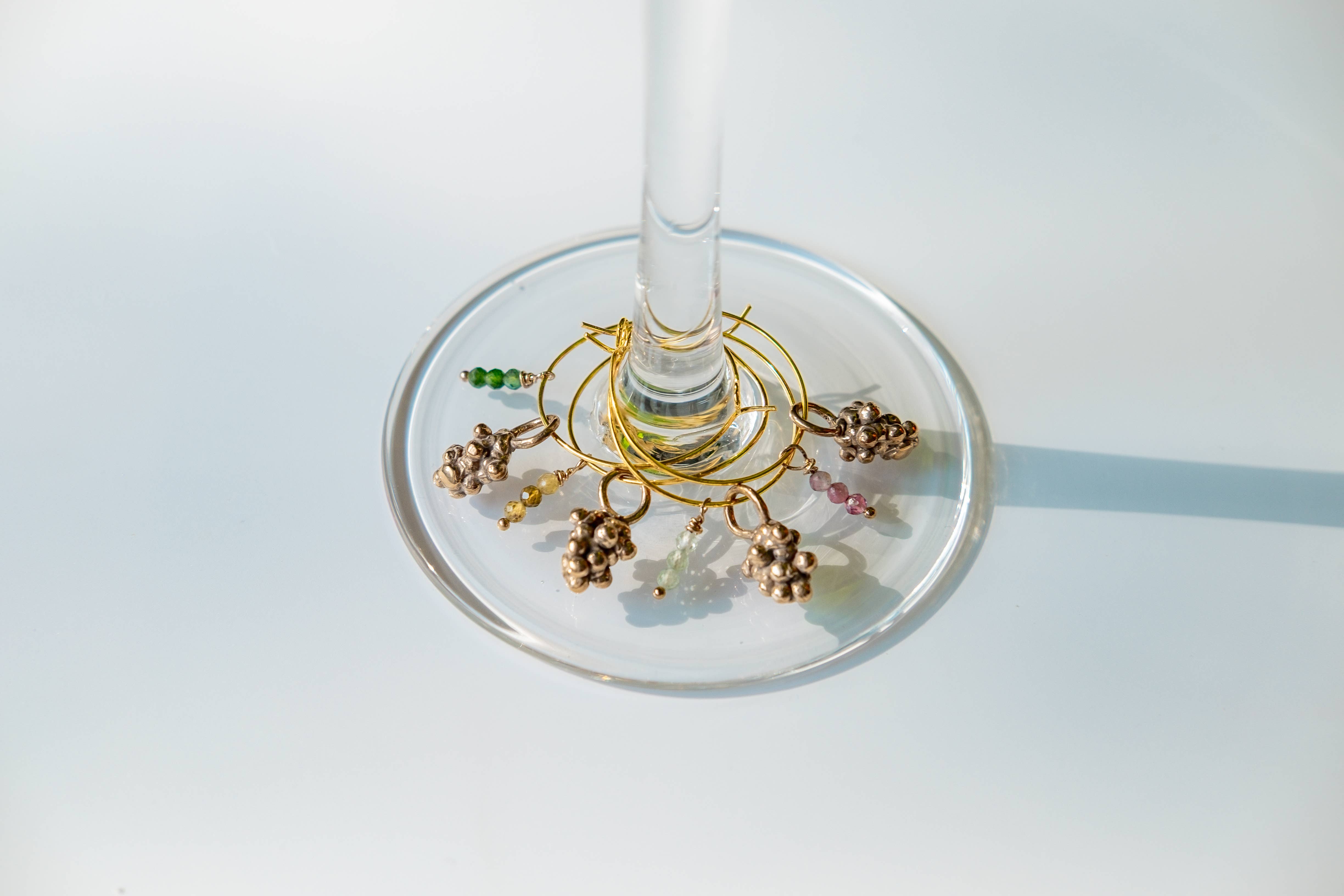 Las Lobas - Wholesale Wine Charm - Dionysus Wine Charms1