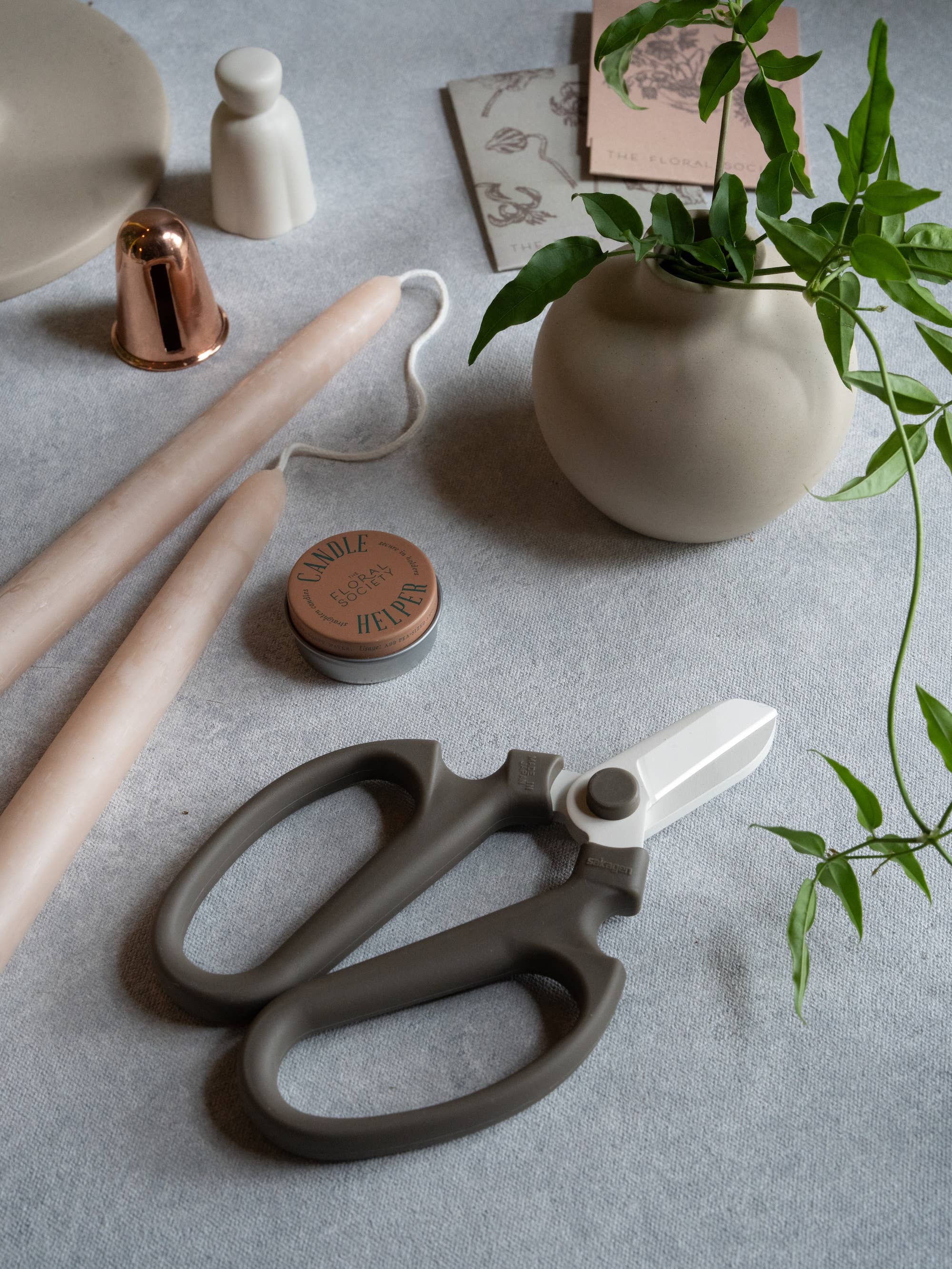 The Floral Society - Wholesale Garden Tool - Japanese Floral Clippers, 3 Colors1