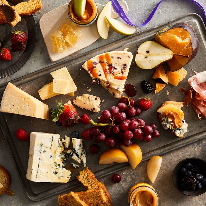 Bumbleberry Farms - Wholesale Honey - Pure Raspberry Blossom Honey - 11OZ3