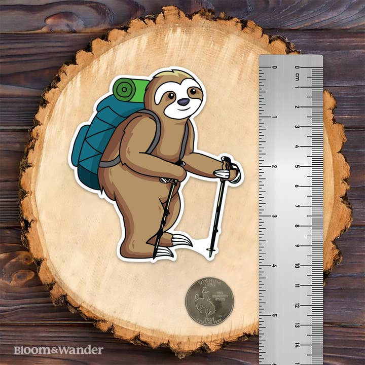 Bloom & Wander - Vente Autocollant - Autocollants Sloth Hiker | Randonnée lente | Camping en plein air en été2