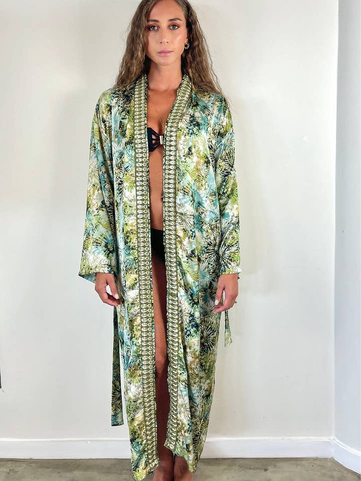 Amazzoni kimono for wholesale by Citizens of Carthage