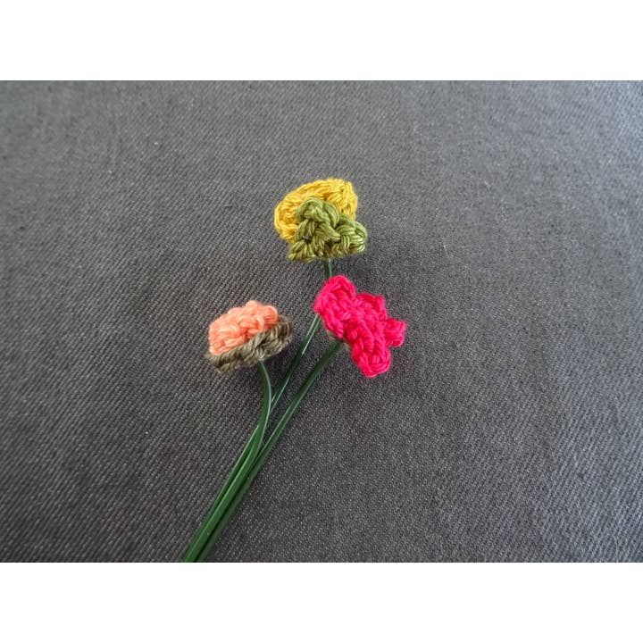 Knuffelsenzo - Wholesale Artificial Flowers - Mini bouquet, 3 flowers5
