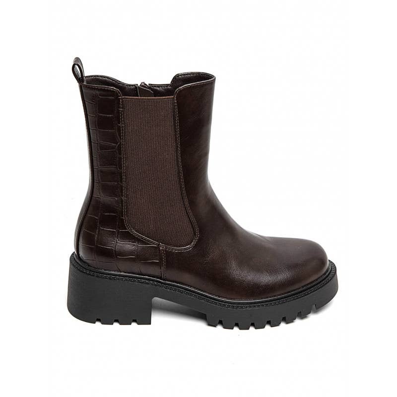 Black Five thousand eight hundred fifty-three for wholesale on Faire7