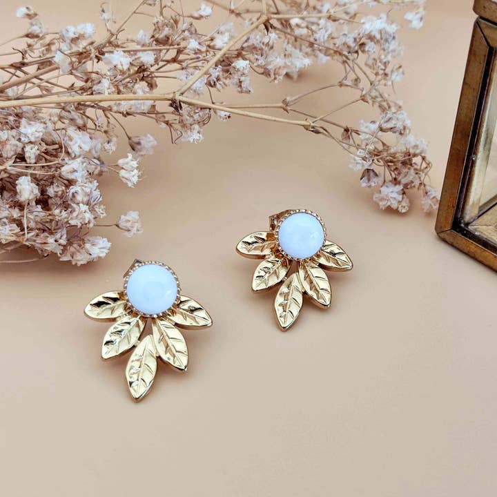 Sophie Bijoux - Wholesale Stud/Post Earrings - 2-in-1 Removable Earrings L'Essentielle Mother-of-Pearl