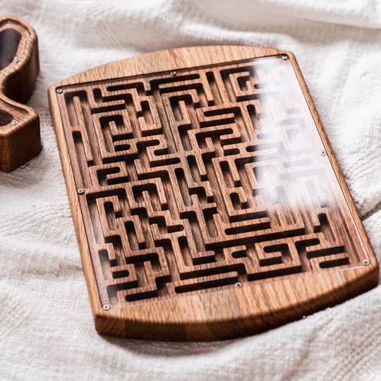 Drapela Works - Wholesale Board Game - Marble Maze Game