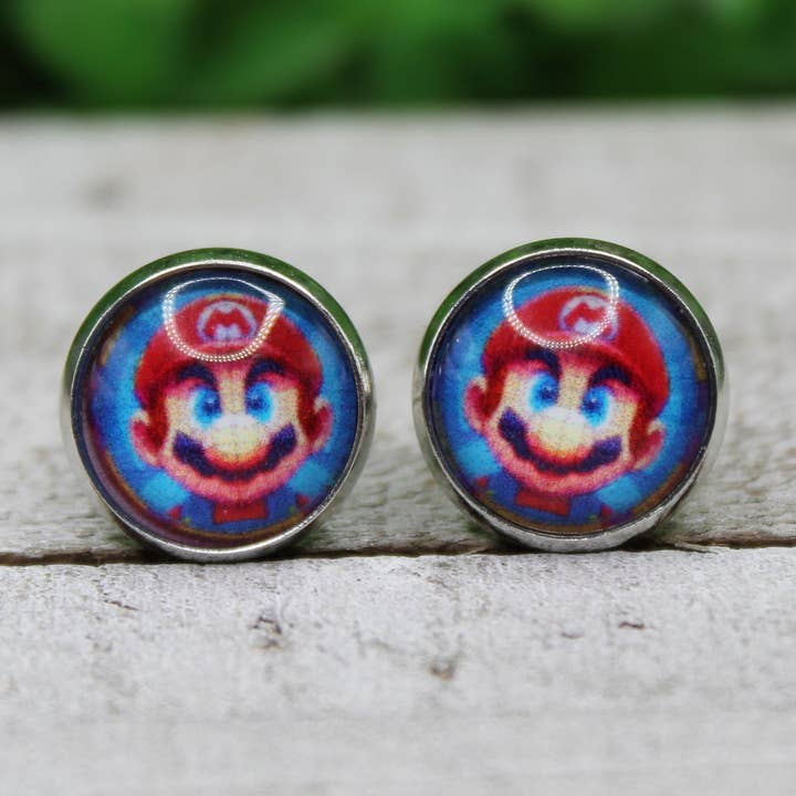 Pendientes Mario de cristal tintado de 12 mm para venta al por mayor de Hylidae Boutique