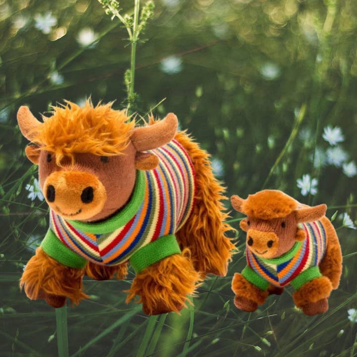 Best Years Ltd - Wholesale Stuffed/Plush Toy - Kids & Baby - Knitted Highland Cow Soft Toy in Stripe Jumper9